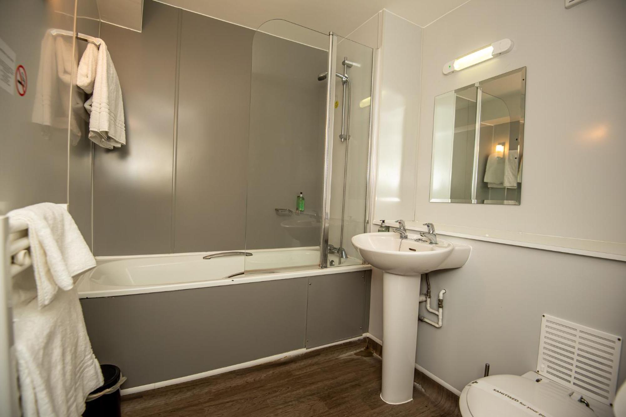 The George Inn Selby Extérieur photo